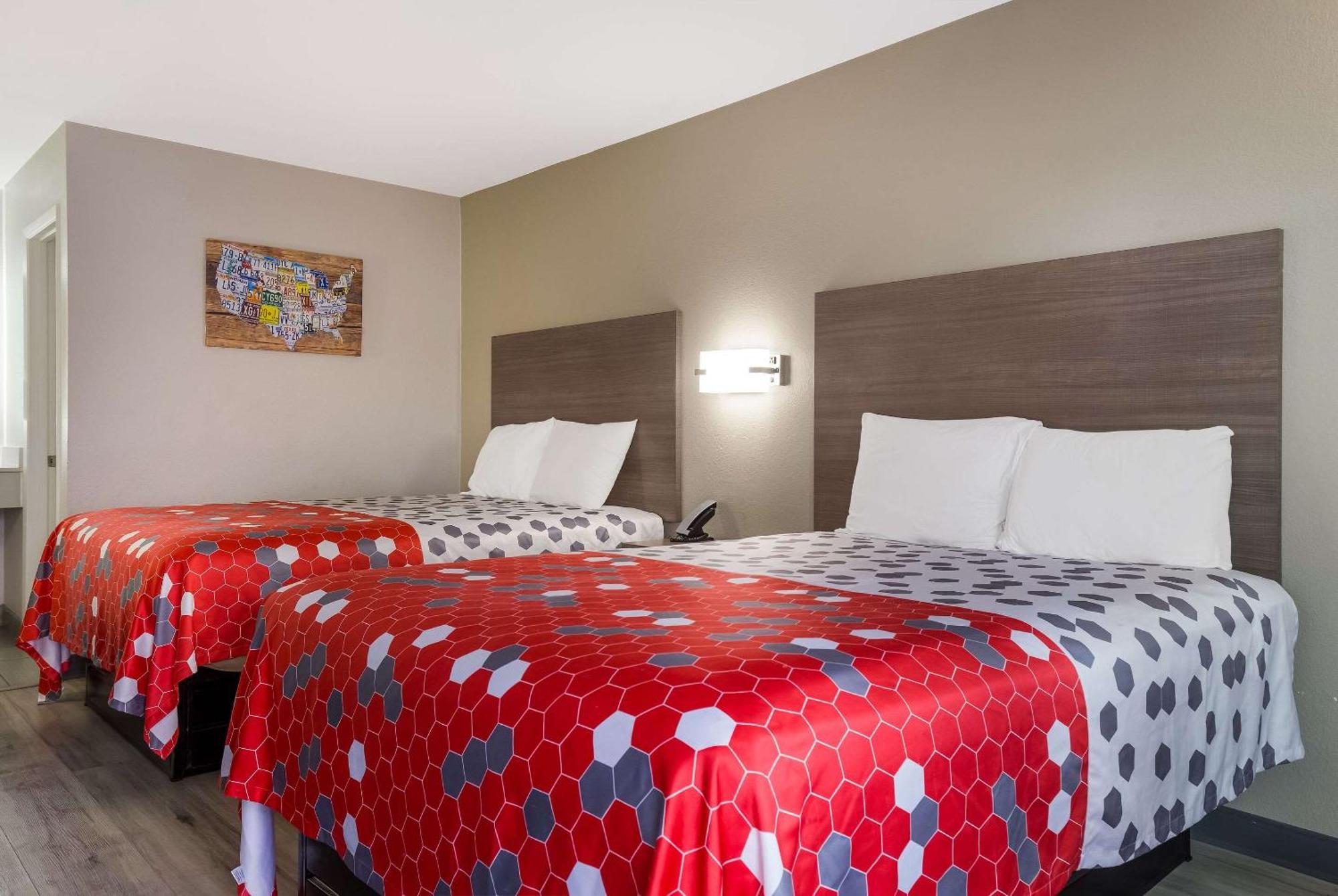 Econo Lodge Mobile Eksteriør bilde